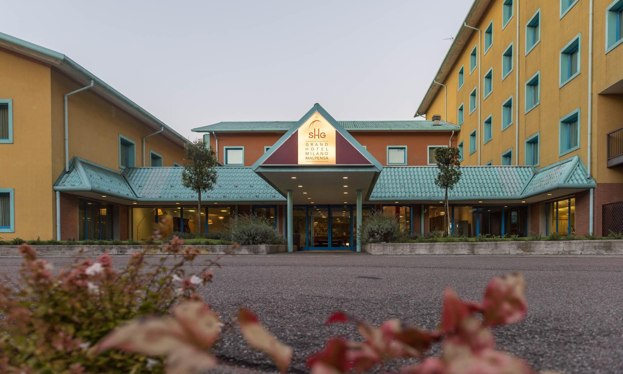 Hilton Garden Inn Milan Malpensa Сомма-Ломбардо Экстерьер фото