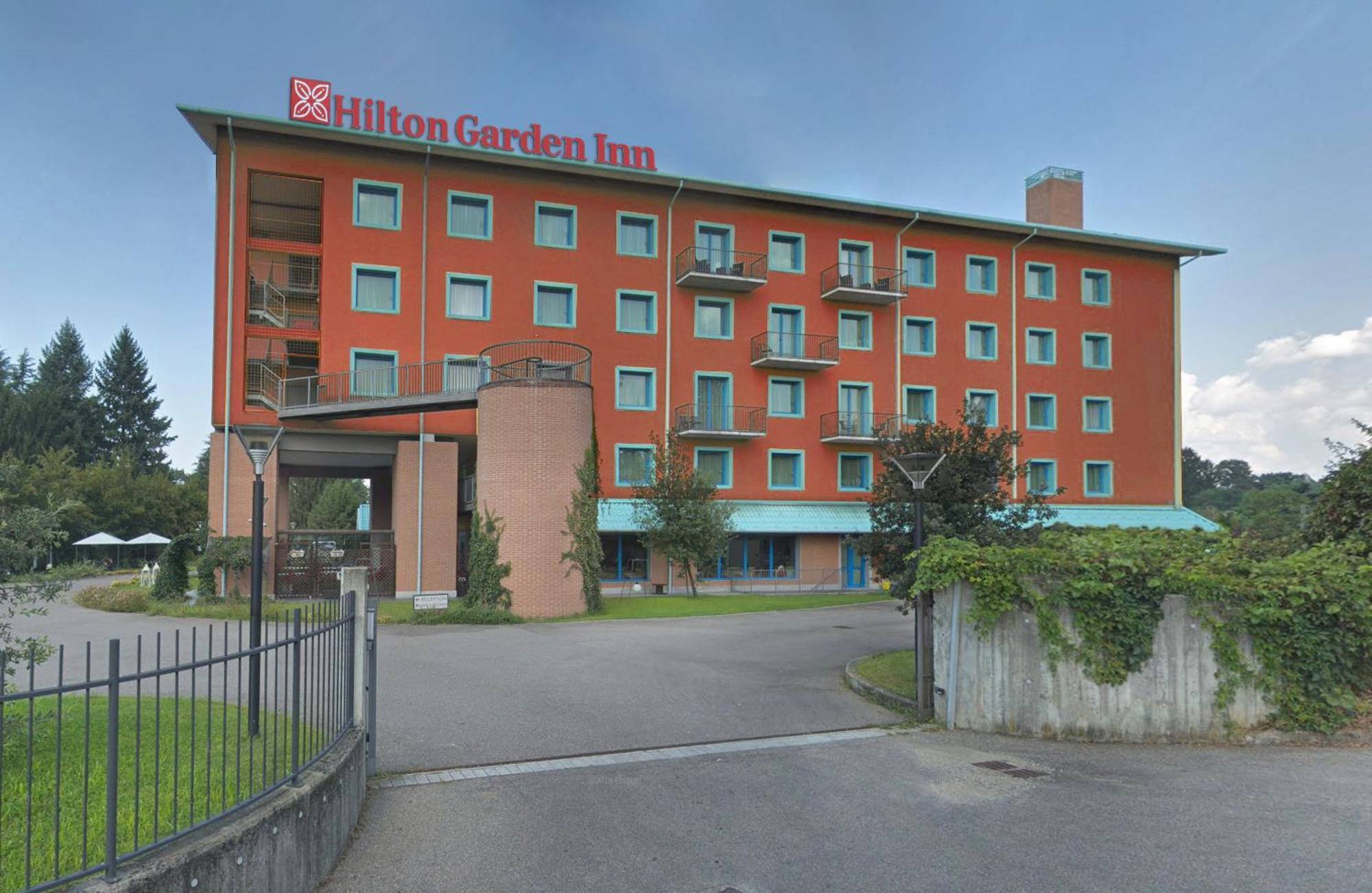 Hilton Garden Inn Milan Malpensa Сомма-Ломбардо Экстерьер фото