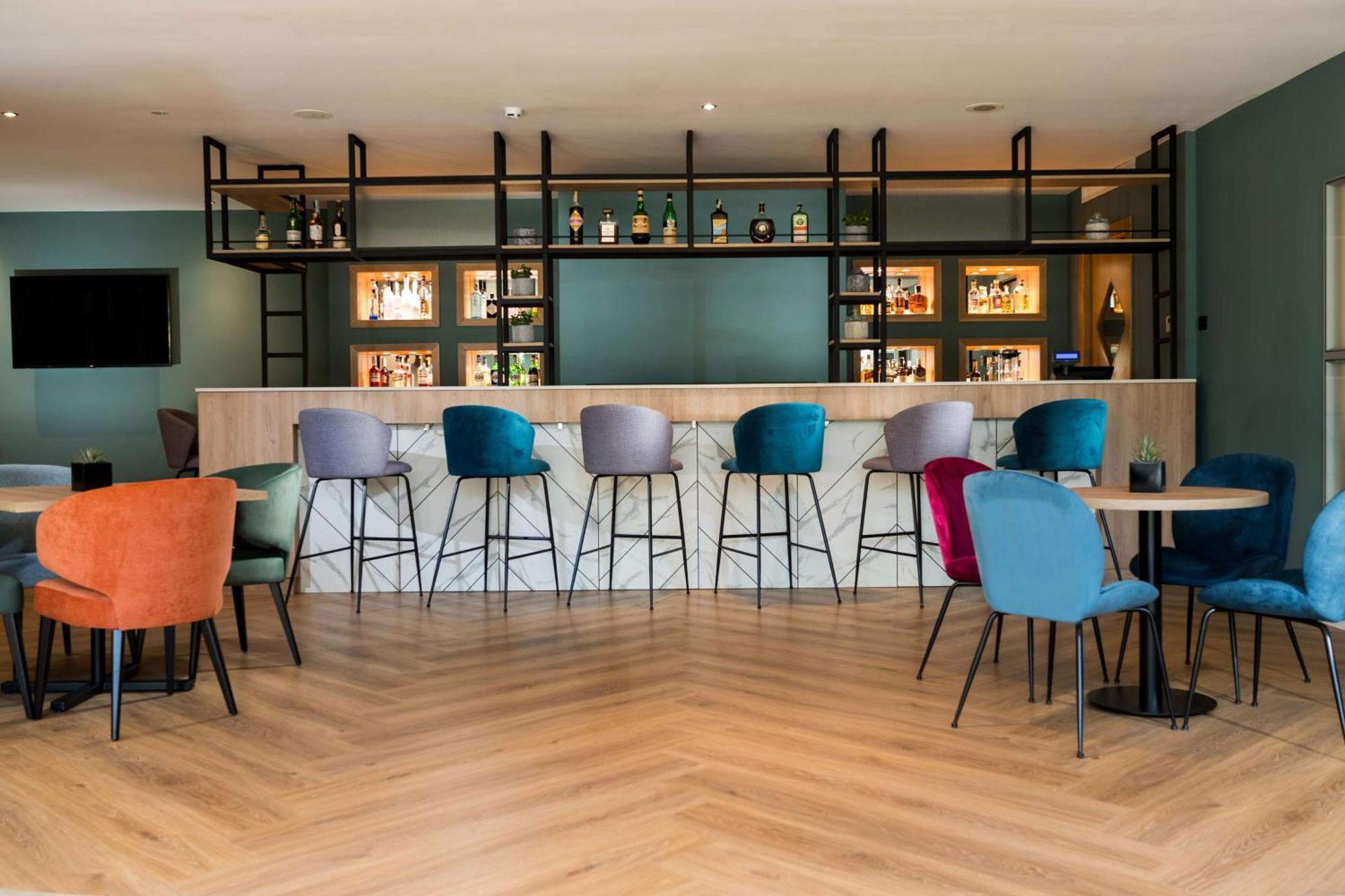 Hilton Garden Inn Milan Malpensa Сомма-Ломбардо Экстерьер фото